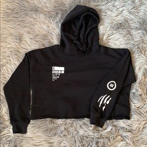 IMMABEAST black cropped hoodie